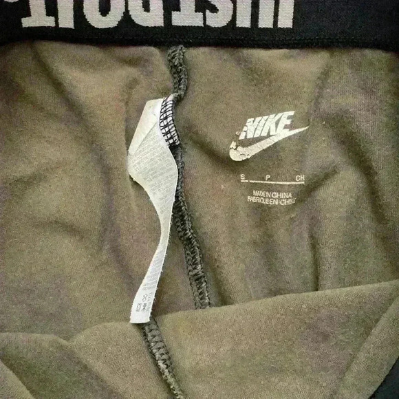 Nike Camo Leggings - Picture 4 of 5